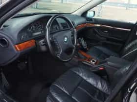 BMW 523i (1998) thumbnail 16