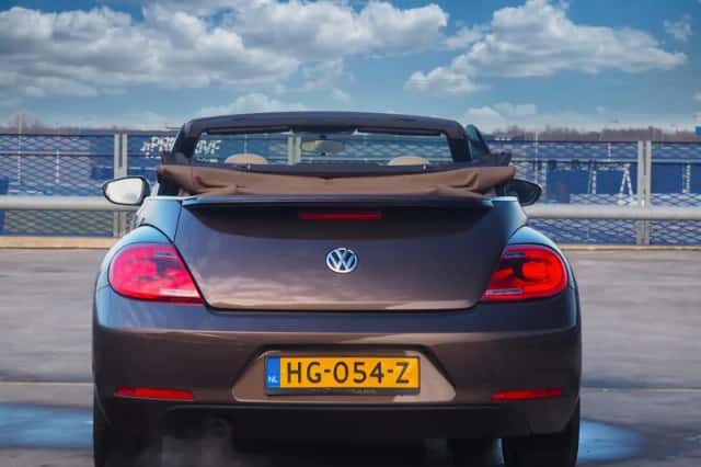 Volkswagen Beetle (2013) thumbnail 8