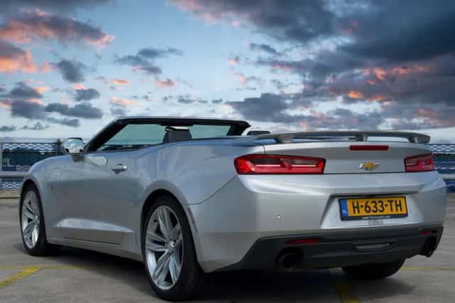 Chevrolet Camaro (2018) thumbnail 4