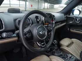 MINI Countryman (2017) thumbnail 17