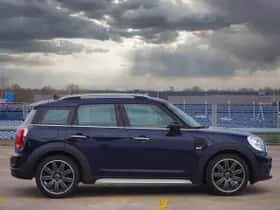 MINI Countryman (2017) thumbnail 5