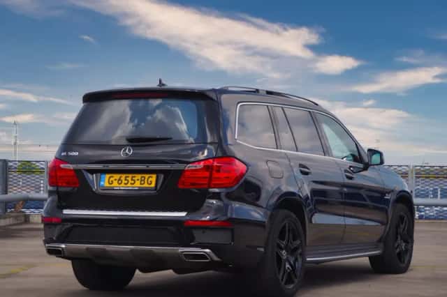 Mercedes-Benz Gl500 (2015) thumbnail 2