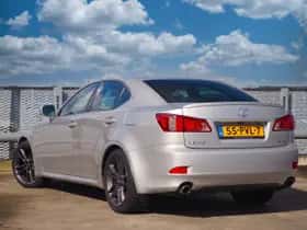 Lexus Is250 (2011) thumbnail 2
