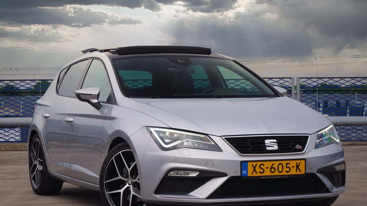 SEAT Leon (2019) — foto 1
