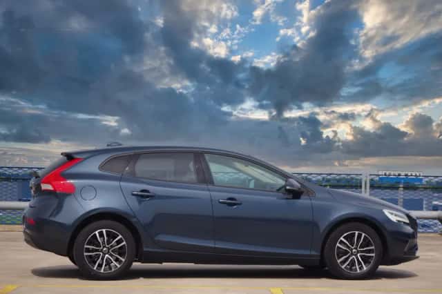 Volvo V40 (2018) thumbnail 6
