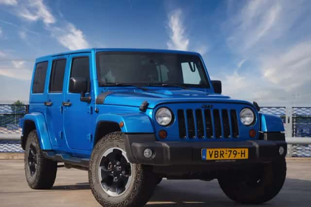Jeep Wrangler (2014) thumbnail 1