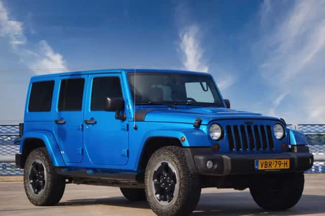 Jeep Wrangler (2014) thumbnail 5