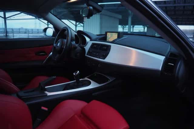 BMW Z4 (2007) thumbnail 13