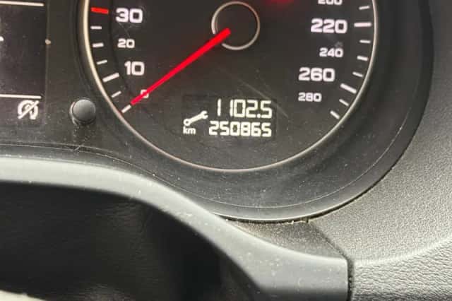 Audi A3 (2010) thumbnail 2