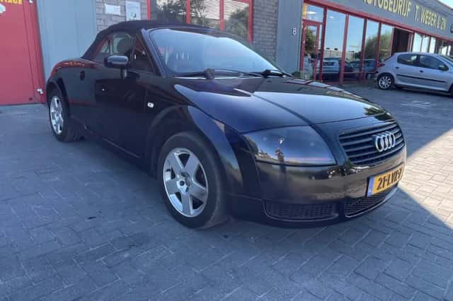 Audi TT (2000) thumbnail 3