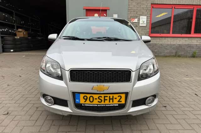 Chevrolet Aveo (2011) thumbnail 5
