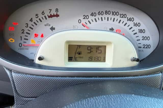 Daihatsu Sirion 2 (2008) thumbnail 2