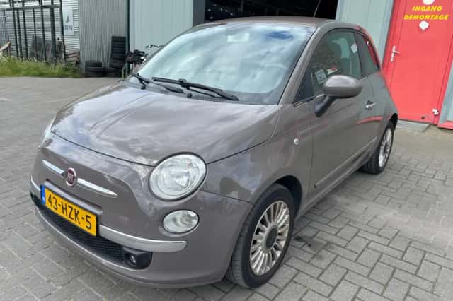 Fiat 500 (2009) thumbnail 1