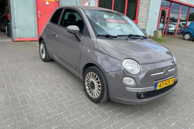 Fiat 500 (2009) thumbnail 3
