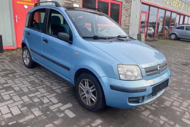 Fiat Panda (2004) thumbnail 4