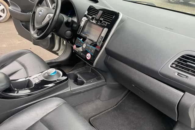 Nissan Leaf (2016) thumbnail 5