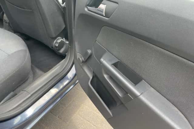 Opel Astra (2007) thumbnail 6
