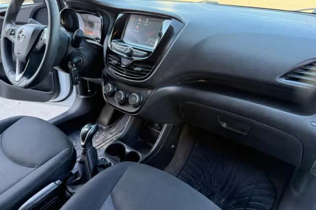 Opel Karl (2017) thumbnail 5