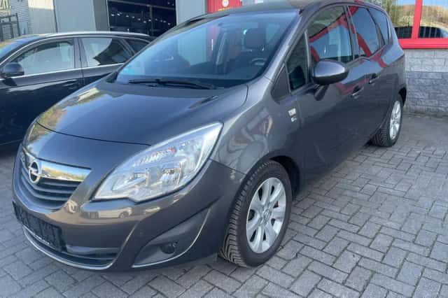 Opel Meriva (2012) thumbnail 1