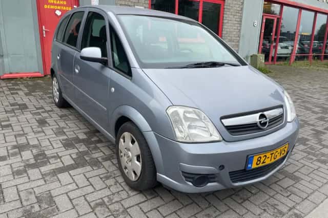 Opel Meriva (2006) thumbnail 3