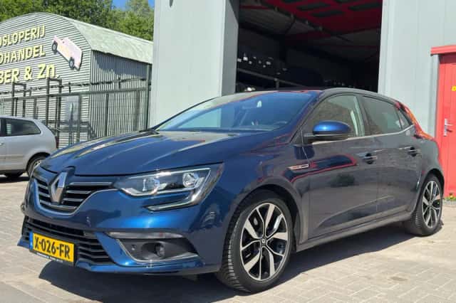 Renault Mégane (2019) thumbnail 1