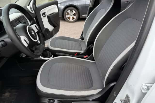Renault Twingo (2021) thumbnail 5