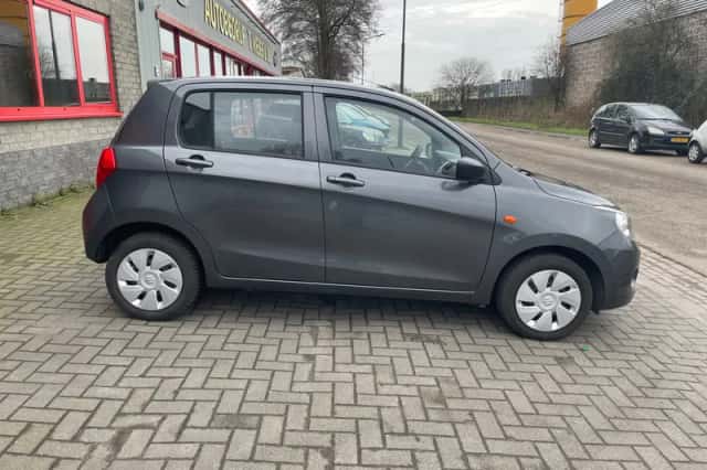 Suzuki Celerio (2017) thumbnail 4