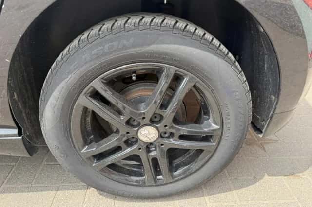 Volkswagen Polo (2011) thumbnail 6