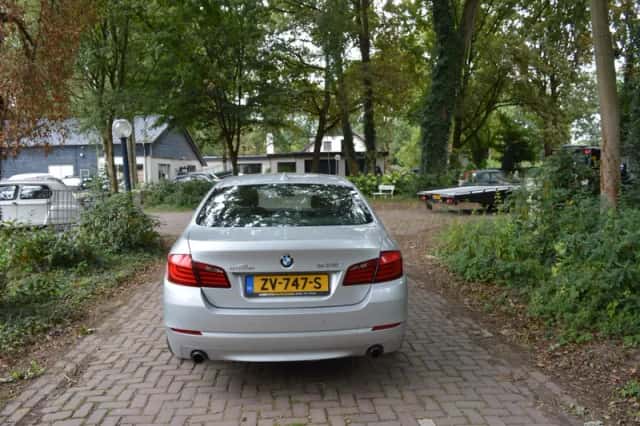 BMW 5-Serie (2011) thumbnail 4