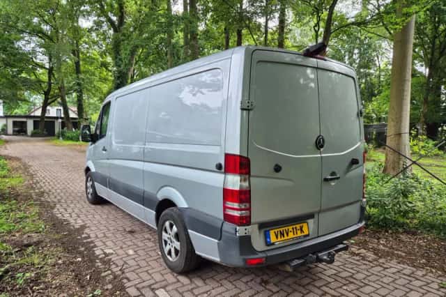 Mercedes-Benz Sprinter (2016) thumbnail 4