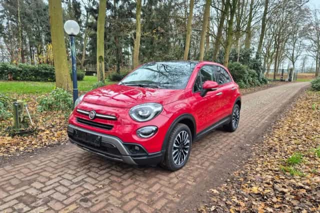 Fiat 500X (2020) thumbnail 2