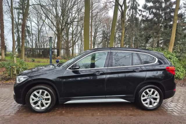 BMW X1 (2018) thumbnail 3