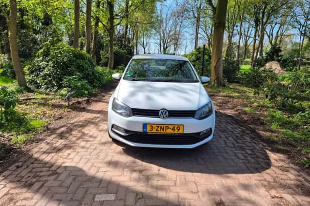 Volkswagen Polo (2014) thumbnail 1