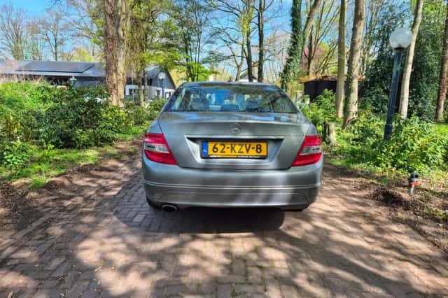 Mercedes-Benz C-Klasse (2010) thumbnail 5