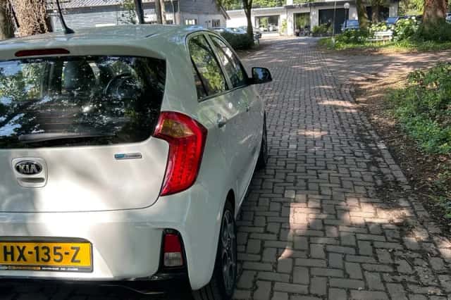 Kia Picanto (2016) thumbnail 5