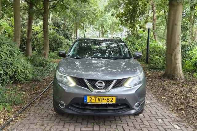Nissan Qashqai (2014) thumbnail 1