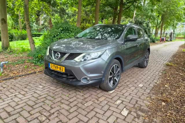 Nissan Qashqai (2014) thumbnail 2