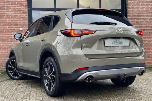 Mazda CX-5 (2022) thumbnail 3