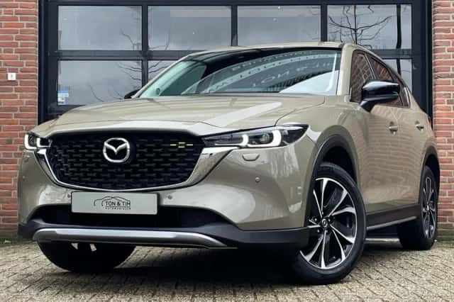 Mazda CX-5 (2022) thumbnail 1