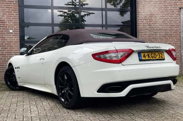 Maserati GranCabrio (2013) thumbnail 3