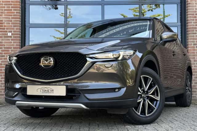 Mazda CX-5 (2017) thumbnail 1