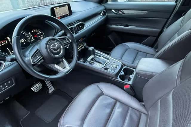 Mazda CX-5 (2019) thumbnail 2