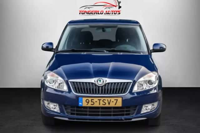 Škoda Fabia (2012) thumbnail 2