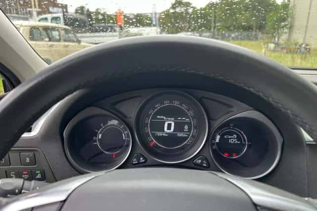 Citroën C4 (2018) thumbnail 5