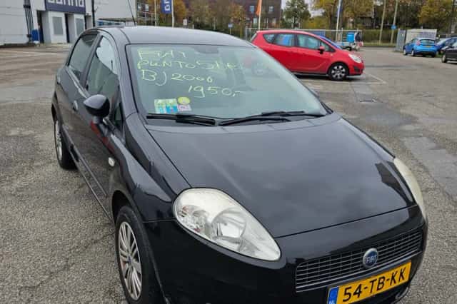 Fiat Grande Punto (2006) thumbnail 2