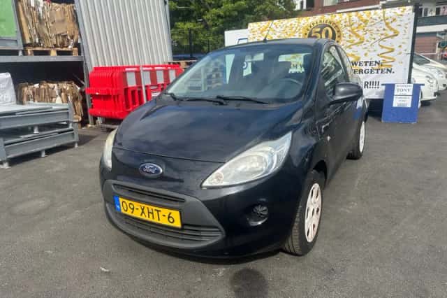 Ford Ka (2012) thumbnail 2