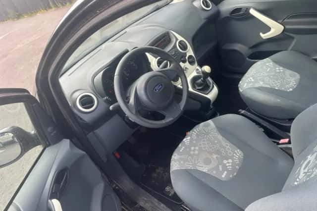 Ford Ka (2012) thumbnail 5