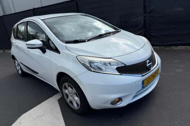 Nissan Note (2016) thumbnail 2