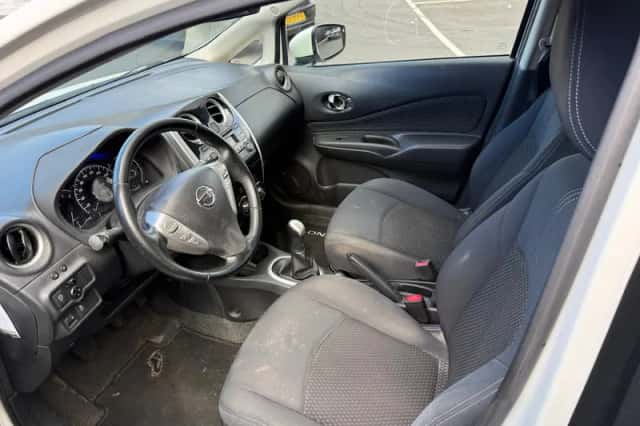 Nissan Note (2016) thumbnail 5