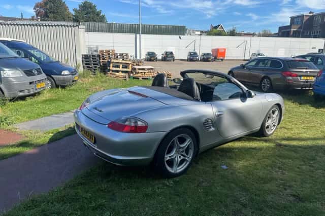 Porsche Boxster (2005) thumbnail 5